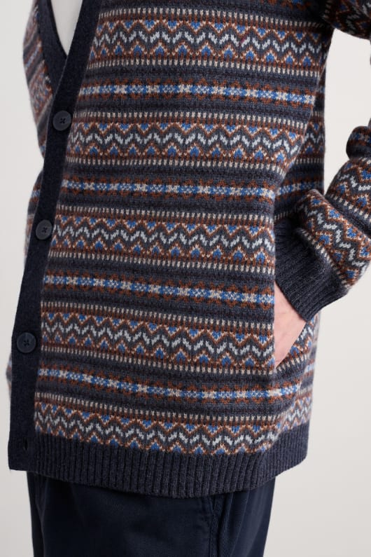 des hommes petherwin fair isle cardigan avec laine dagneau