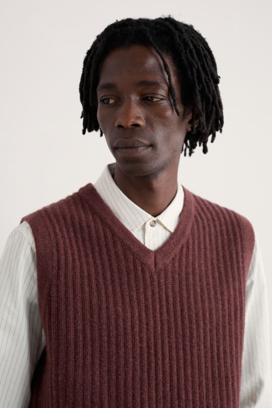 des hommes lowdy câble tricot gilet col v