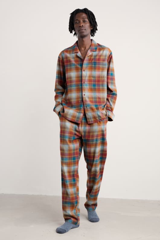des hommes netter vérifié ensemble de pyjama en flanelle