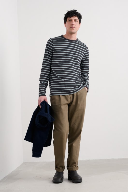 les hommes du cou de lÉquipage marin shirt en gots-coton biologique certifié