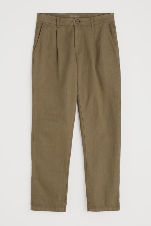 les hommes du timonier à pantalons