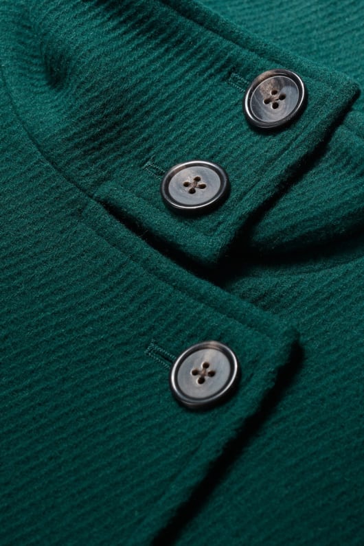 fritillaire asymétrique entonnoir cou manteau