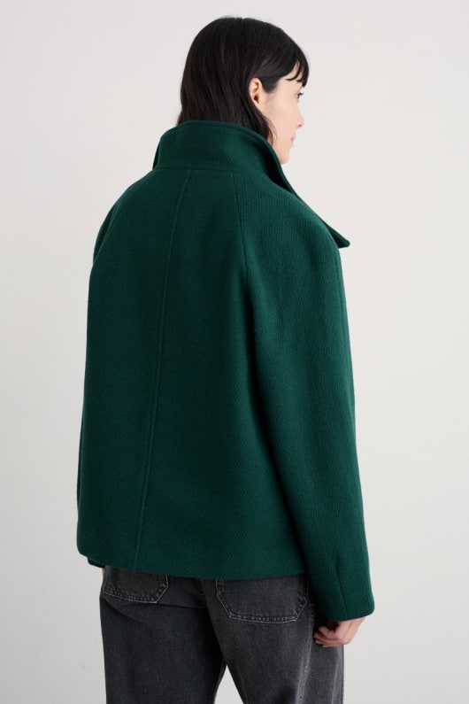 fritillaire asymétrique entonnoir cou manteau