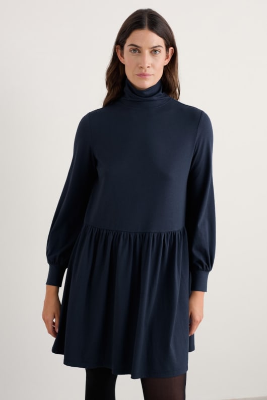 elinora rouleau de cou de la robe