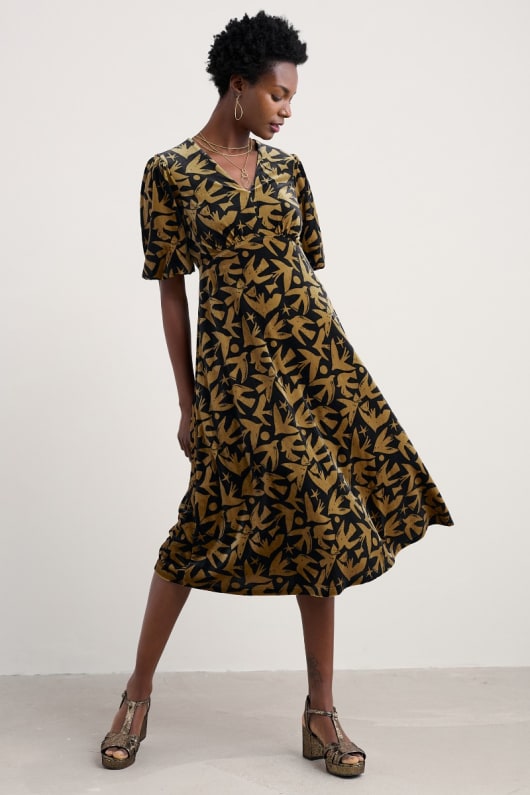 hendra midi robe