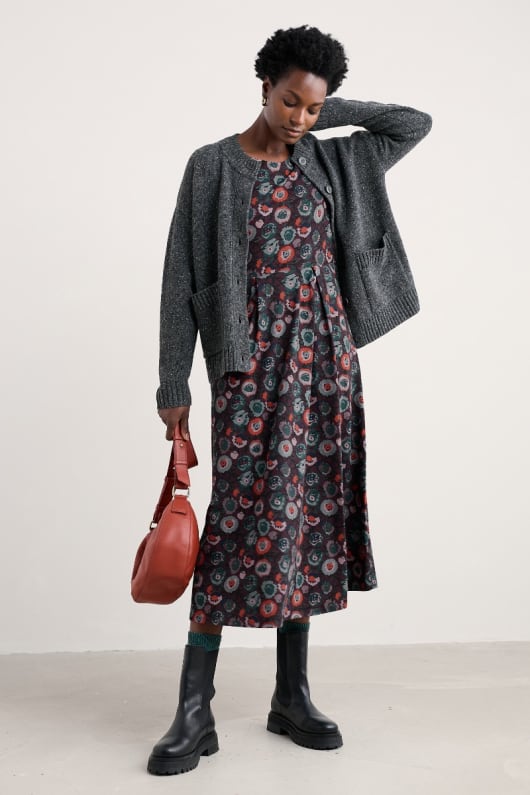 le port des sables chunky crew neck cardigan