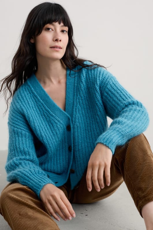 touche v-cou cardigan en mohair