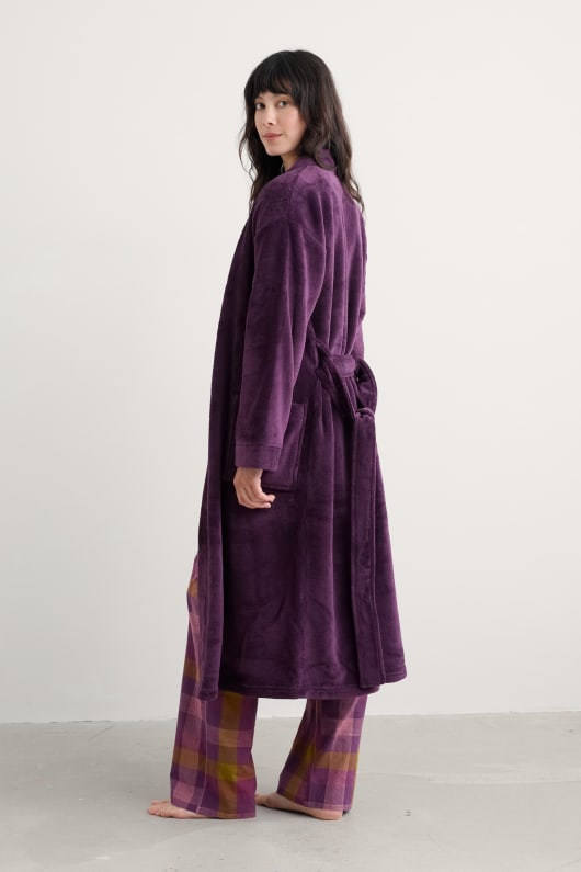 le faire taire robe