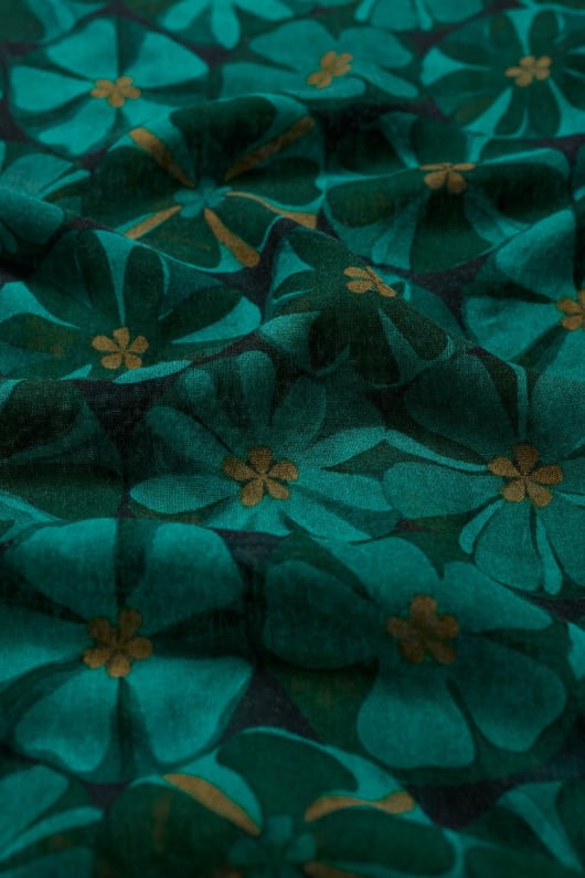 joli foulard imprimé