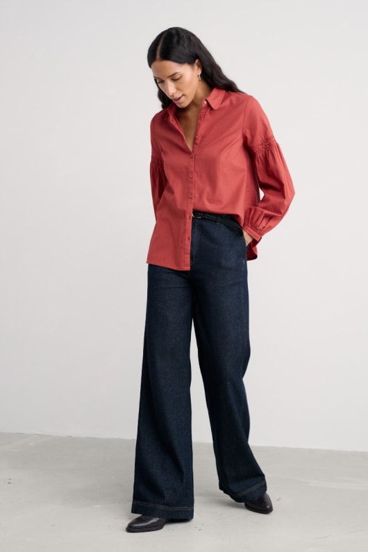 plant de coton biologique shirt