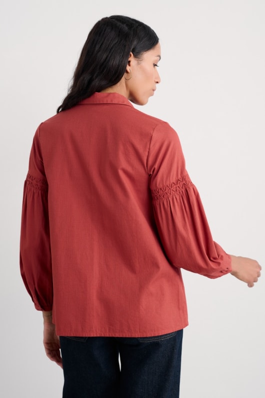 plant de coton biologique shirt