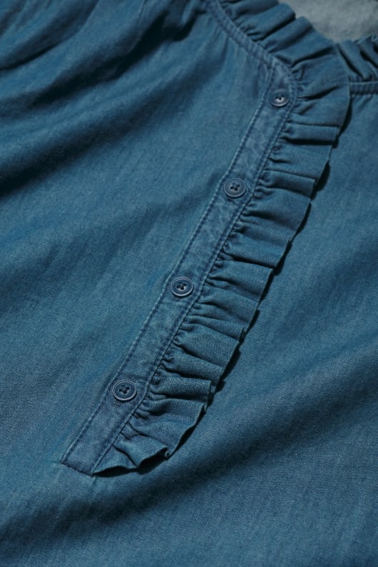 Étoile de la plume de chambray haut