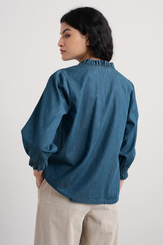 Étoile de la plume de chambray haut