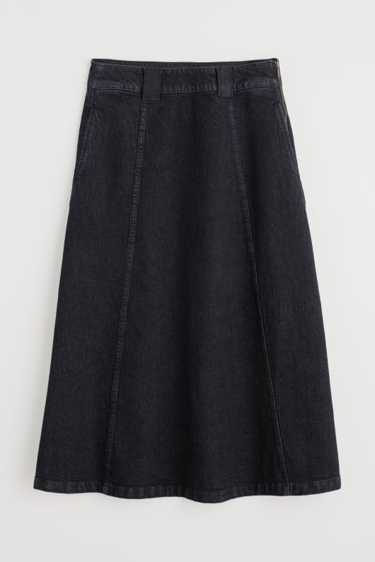 restharrow cheville-longueur de la jupe de denim