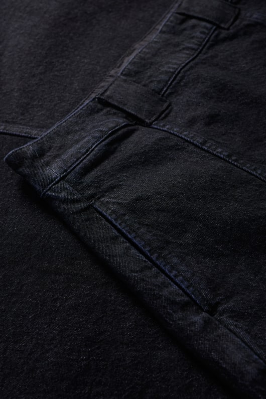 restharrow cheville-longueur de la jupe de denim