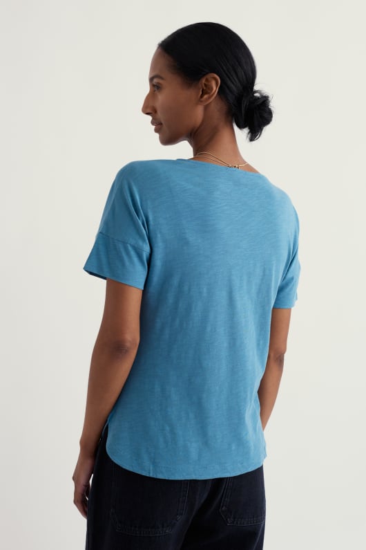 bryher vue de t-shirt dans gots-coton biologique certifié