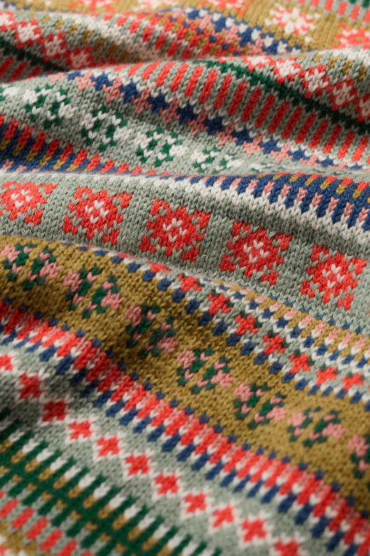 cove cottage fair isle gilet tricoté